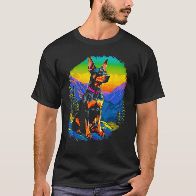 Dog Doberman Pinscher Hike T Shirt (Framsida)