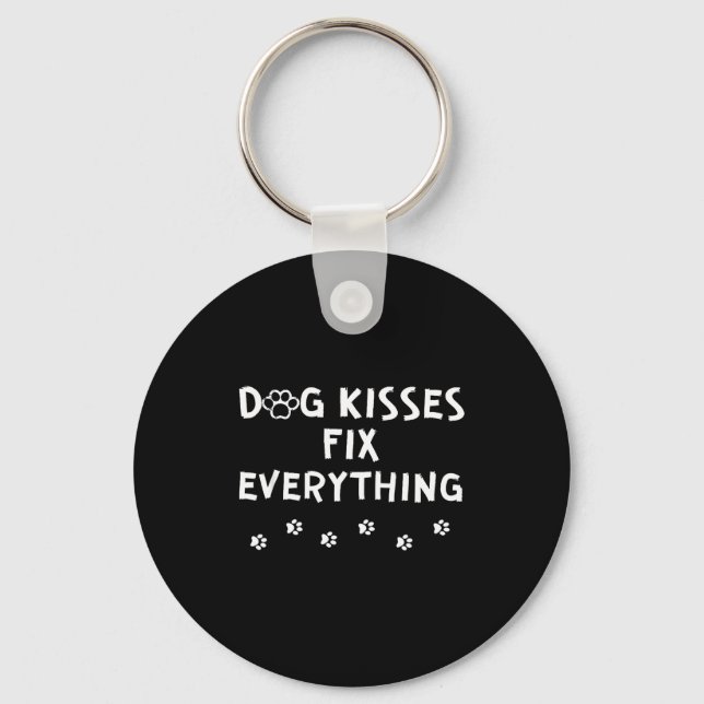 Dog Kisses Fix Everything  Nyckelring (Framsida)