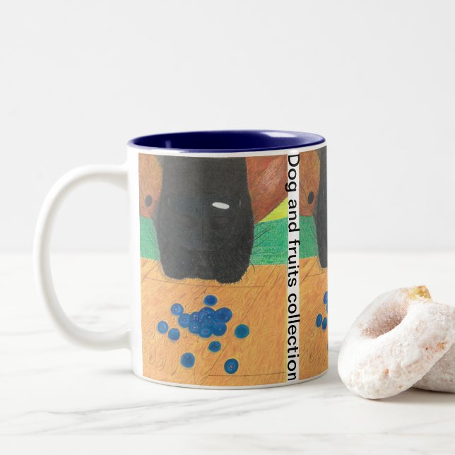 Dog nose and bluberry Två-Tonad mugg (Med munk)