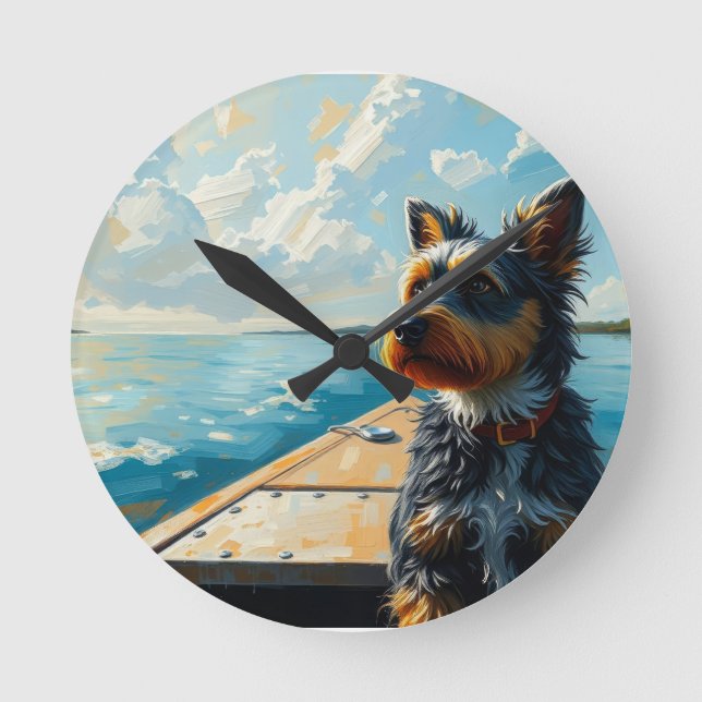 Dog on a boat rund klocka (Framsida)