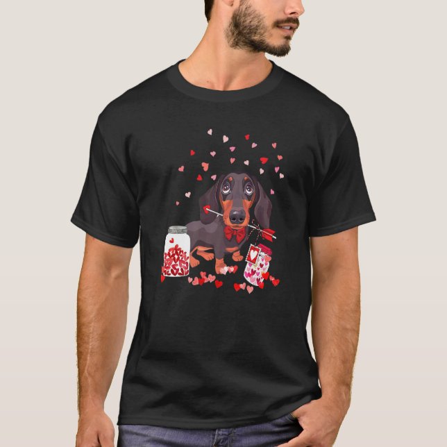 Dog Valentine Cute Dachshund Valentine's Day  1 T Shirt (Framsida)