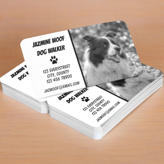 Dog Walker Black White Photo Pet Sitter ter Visitkort (Skapare uppladdad)