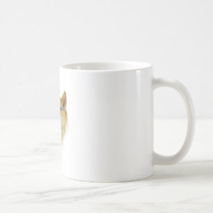Dogen skuggar in muggen kaffemugg