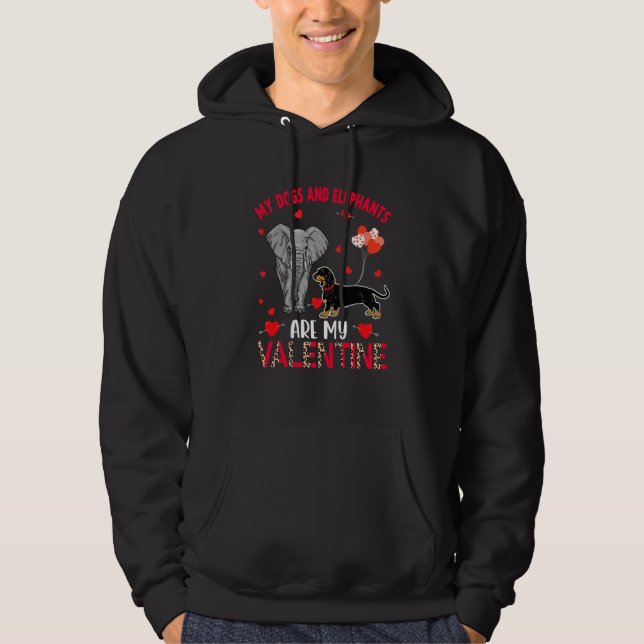 Dogs And Elephants Are My Valentine Dachshund With Hoodie (Framsida)