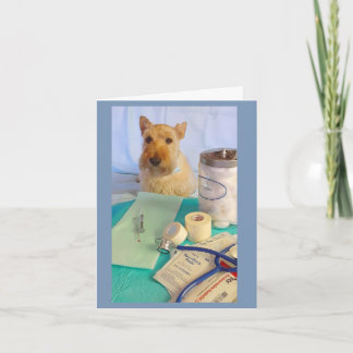 Dogtor kommer snart kort