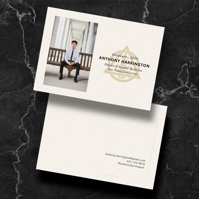 Doktor i Guld-meddelandet från Denistry Black Meddelande (Skapare uppladdad)