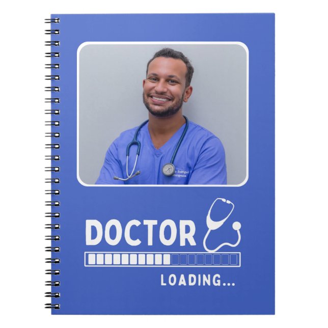 Doktor som laddar upp den Pub nuny medicinska fram Anteckningsbok (Framsidan)