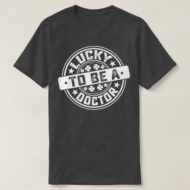 Doktor St Patrickx27s Dag Lucky som är en Doktor 1 T Shirt (Design framsida)
