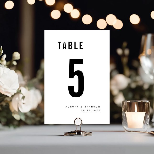 Dold Black and White Modern Monogram Chic Bröllop Bordsnummer (Bold Black and White Modern Monogram Chic Wedding Table Number)