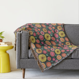 Dold och färglös folklig blommigt av boho-chic filt