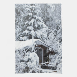 Dold stuga för snö i trädgårdarna kökshandduk