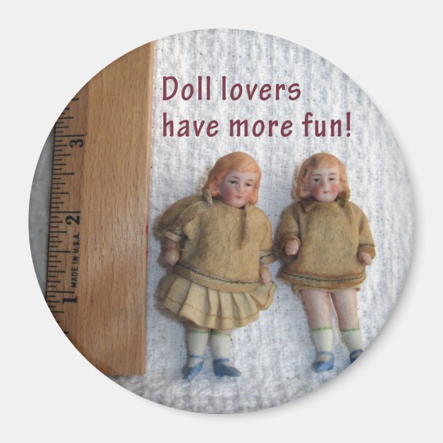 Doll Älskare Twin Antique Doll Magnets, Round Magnet (Framsidan)