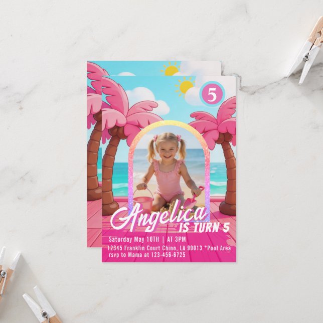 Doll Pink Fashion Beach Birthday Invitation Inbjudningar (Fram/Back In Situ)
