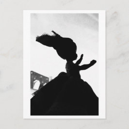 Doll Portrait - Flying doll Vykort