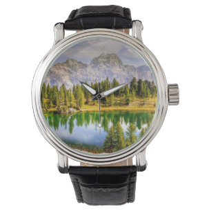 Dolomitbergen och sjö fantastisk landskap armbandsur