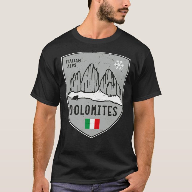 Dolomites Mountain Italien Emblem   T Shirt (Framsida)