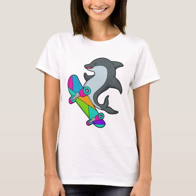 Dolpin som Skater med Skateboard T Shirt (Framsida)