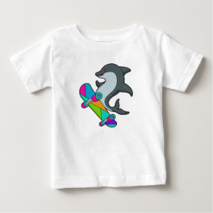 Dolpin som Skater med Skateboard T Shirt