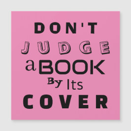 "Doma inte en Bok vid dess omslag" Rosa av offertk