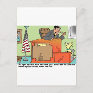 Domaren talar till Hund på vittnesställ Vykort