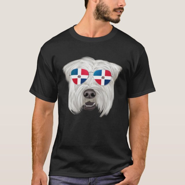 Dominican Republic Flag Soft Coated Wheaten Terrie T Shirt (Framsida)