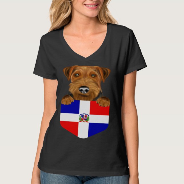 Dominican Republic Flag Welsh Terrier Dog In Pocke T Shirt (Framsida)