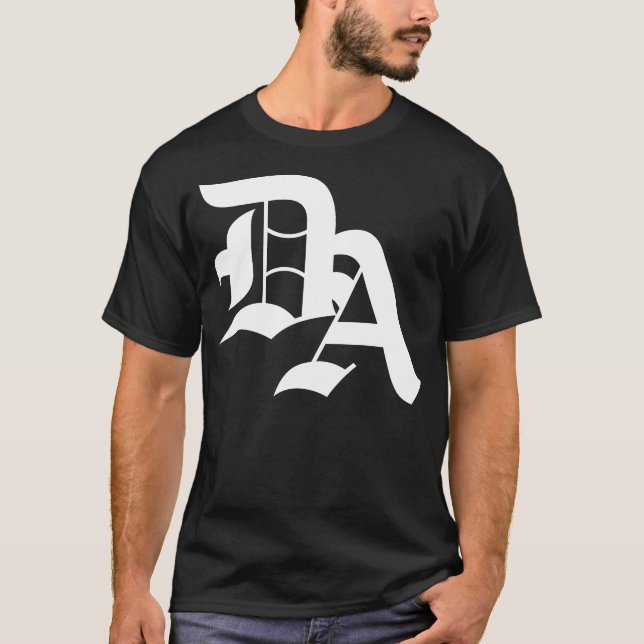 Dominick Andrew t-shirt logo (Framsida)