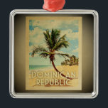 Dominikanska republiken Vintage resor Ornament<br><div class="desc">En coola vintage Dominikanska republiken i stil,  där ett handflatan träd ligger på en sandstrand med blå himmel och hav.</div>