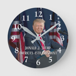 Donald J. Trump 45:e presidenten Keepsaké Rund Klocka