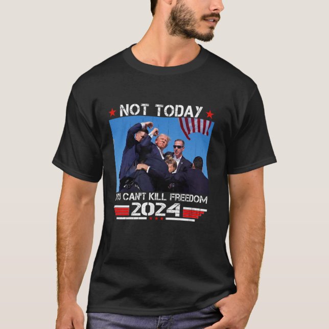 Donald Trump 2024 Fight American Flagga Val T Shirt (Framsida)