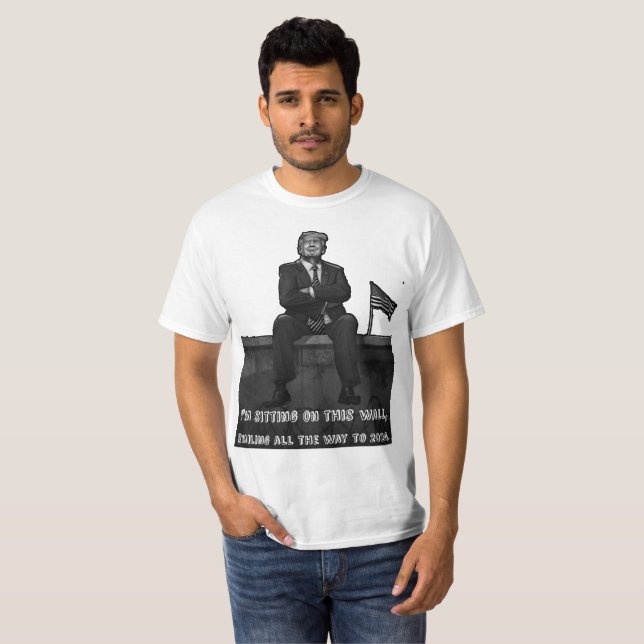 Donald Trump 2024 Wall Art med American Flagga T Shirt (Hel framsida)