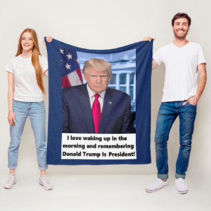 Donald Trump älskar jag att vakna upp populärt Fleecefilt