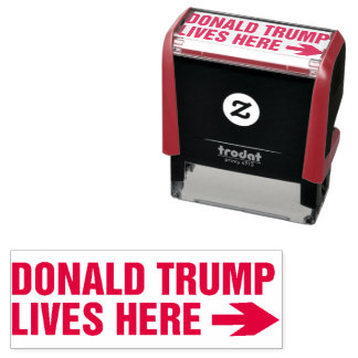Donald Trump bor här! Självfärgande Stämpel