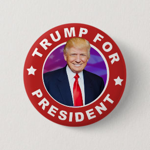 Donald Trump för presidentfotoet Pinback knäppas Knapp