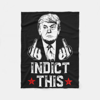 Donald Trump indikerar denna politiska arrestering Fleecefilt