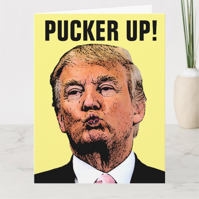 DONALD TRUMP KISS BIRTHDAY OVERSIZED CARDS KORT (Framsida)