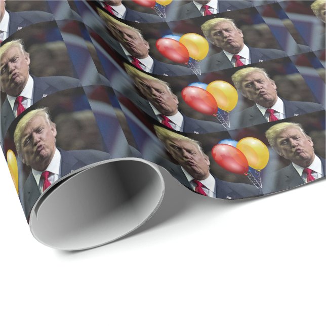 DONALD TRUMP KISS BIRTHDAY Wrapping Papper Presentpapper (Rullad Hörn)