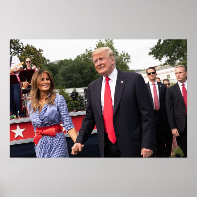 Donald Trump med första Dam Melania Poster (Framsidan)