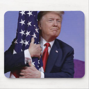 Donald Trump och USA:s flagga Musmatta