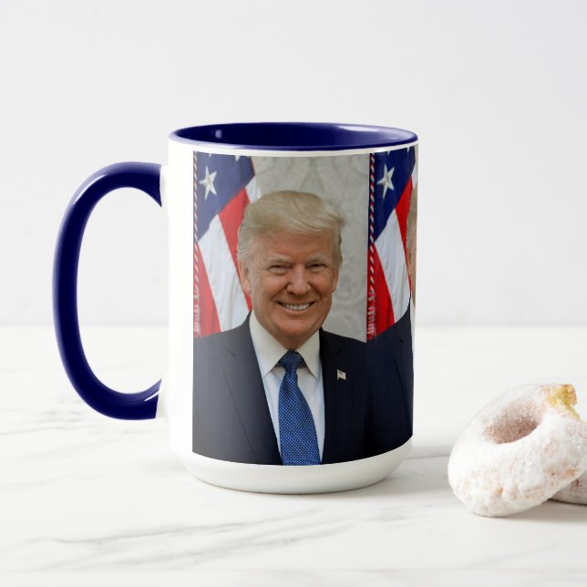 Donald Trump officiell porträtt Mugg (Med munk)