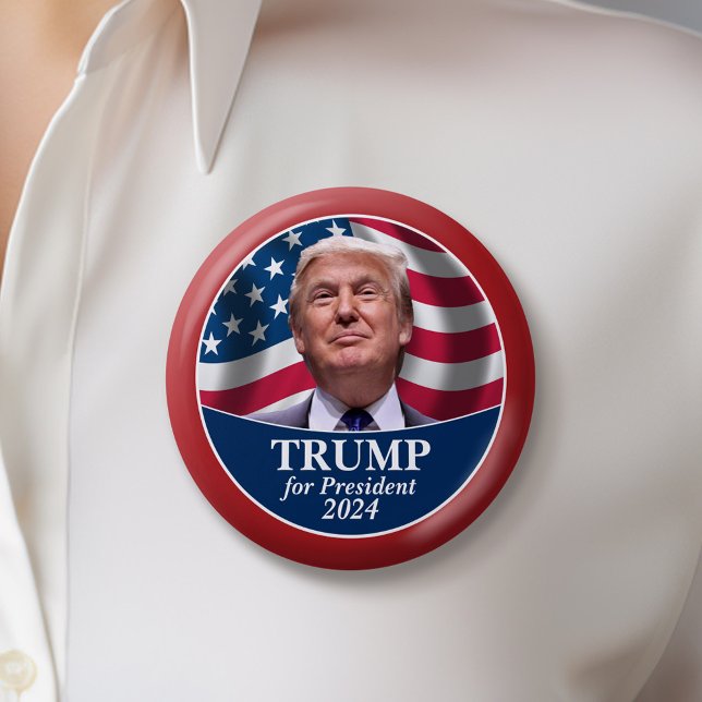 Donald Trump Photo med American Flagga red gräns Knapp (Trump 2024 Button)