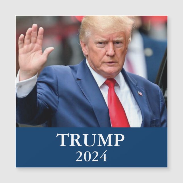 Donald Trump Photo - Trump 2024 (Framsida)