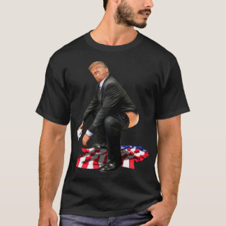 Donald Trump Pooping on American Flagga T Shirt