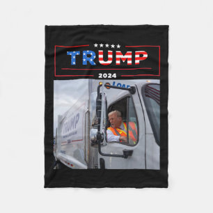 Donald Trump Rides in Sopor Lastbil Shirt Sopor Fleecefilt