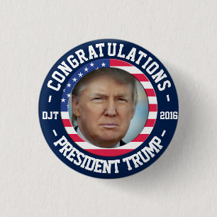 Donald Trump segrade valet! Firande knäppas Knapp