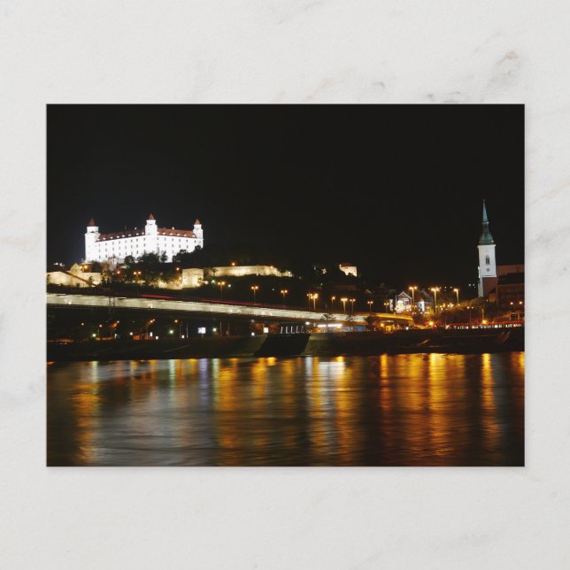 Donau-floden på natten, Bratislava, Slovakien Vykort (Framsida)