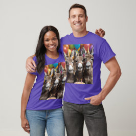 Donkey Triplets firar sin födelsedag. T Shirt