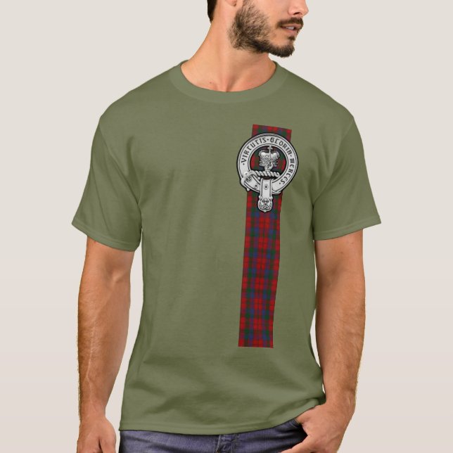 Donnachaidh (Robertson) Red tartan Vapensköld T Shirt (Framsida)
