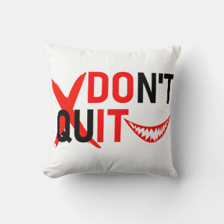 DON'T QUIT – Bold Red Motivation Design Kudde