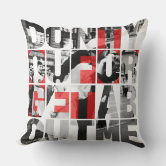 Don't You Forget About Me Black White Red Kudde
